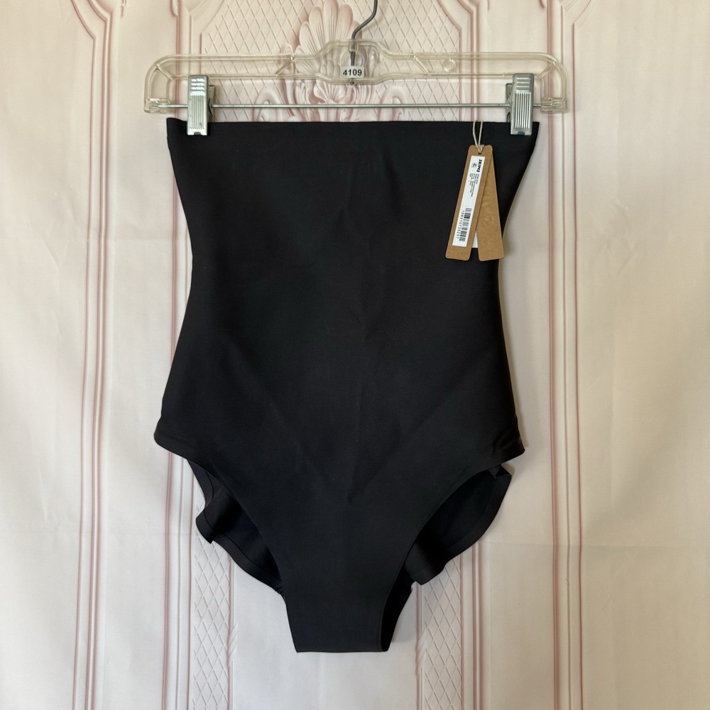 NWT SKIMS BODY Zoned HIGH WAISTED Brief In Onyx Black Size Small $68
